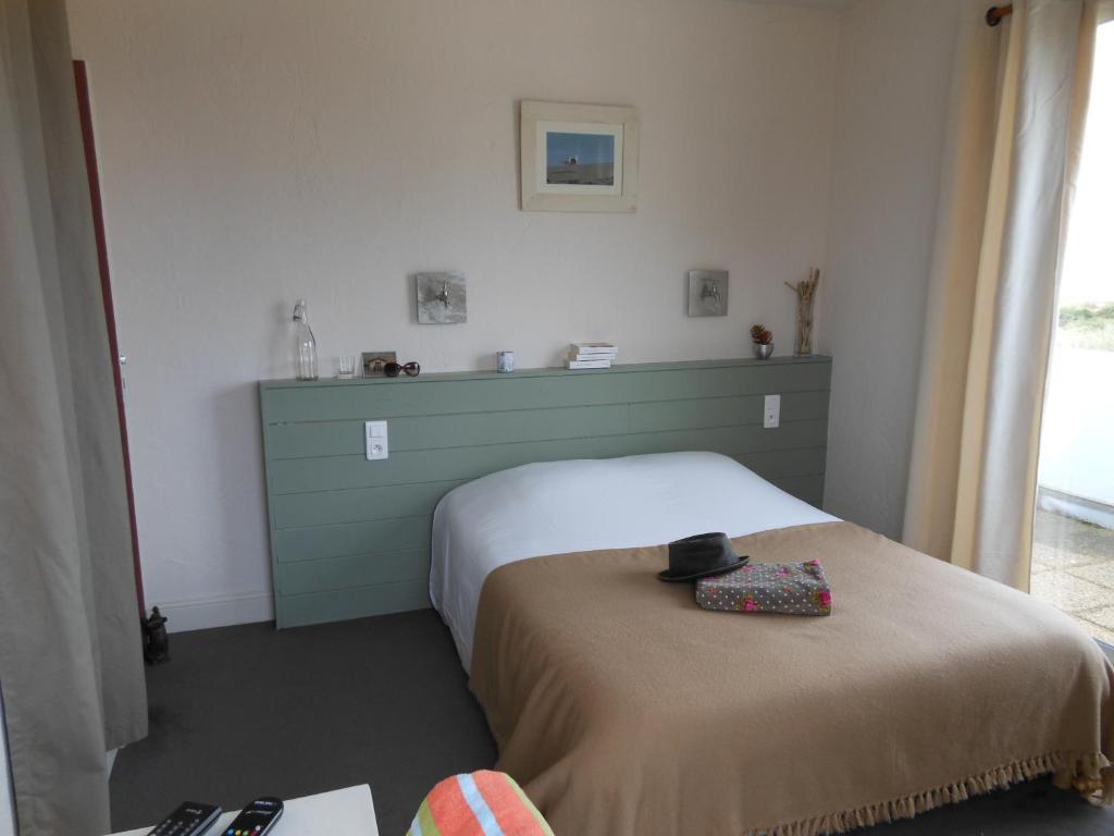 Hotel De La Petite Plage Saint-Georges-d'Oleron Bagian luar foto
